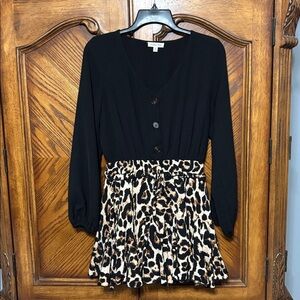 Main Strip Black V-Neck Button-Up Top